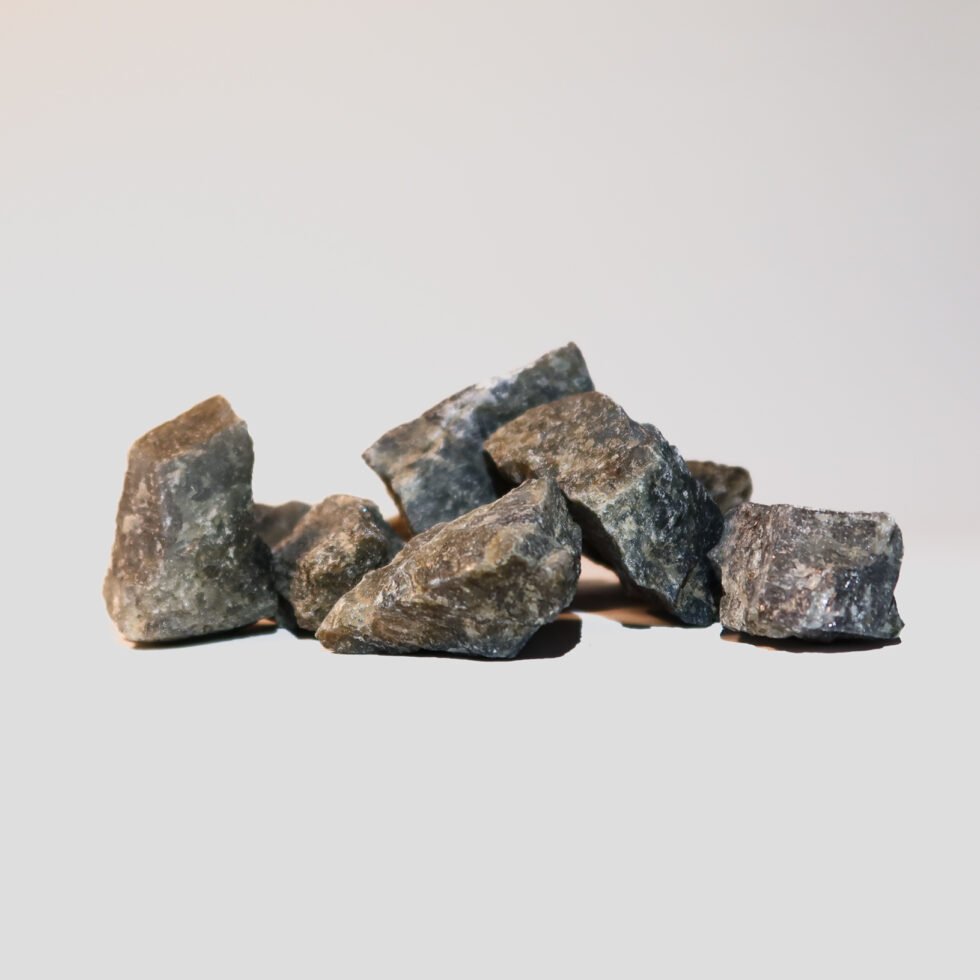 raw labradorite