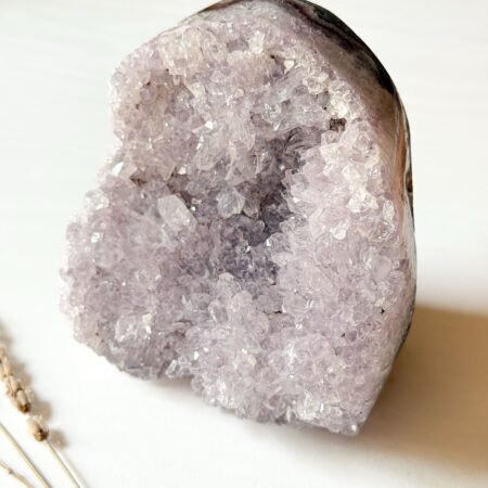 Snowy Amethyst Freeform K